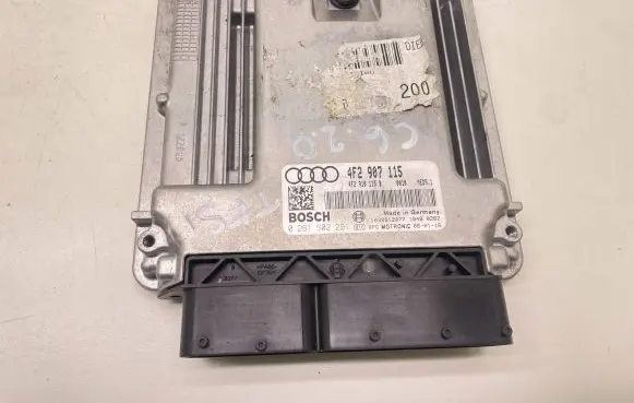 Audi A6 S6 C6 4F Engine control unit/module 4F2910115B 4F2907115 0261S02291