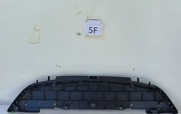 Renault Scenic E-Tech V Front bumper skid plate/under tray 638446819R