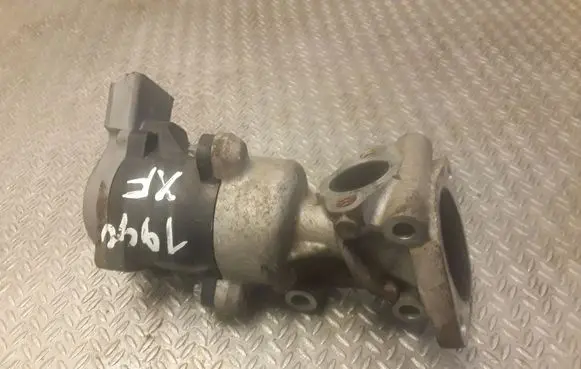 Jaguar XF X250 EGR valve 4R8Q90475AC