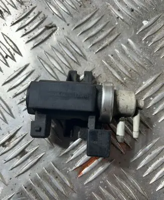 KIA Sorento Turbo solenoid valve 72190316