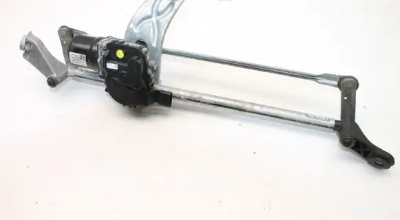 Mercedes-Benz CLA C118 X118 Front wiper linkage and motor A1779064801 A1778203601