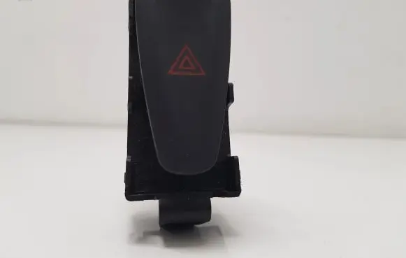 Dacia Sandero Hazard light switch E3160101 E3160701