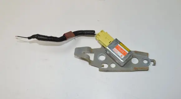 Lexus GS 300 350 430 450H Airbag deployment crash/impact sensor 8986030130 1879001751