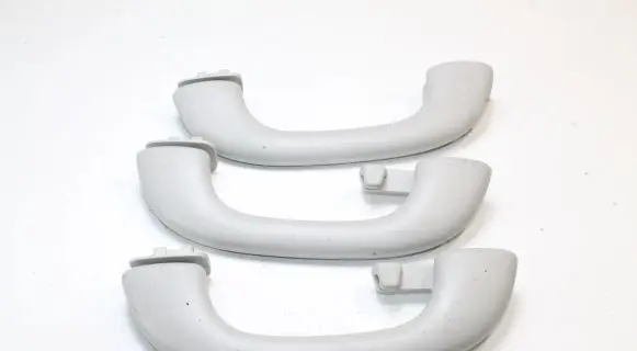 Peugeot 3008 I A set of handles for the ceiling 96650621ZD