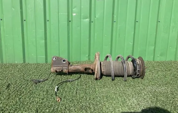 Opel Movano B Front shock absorber/damper 95522575