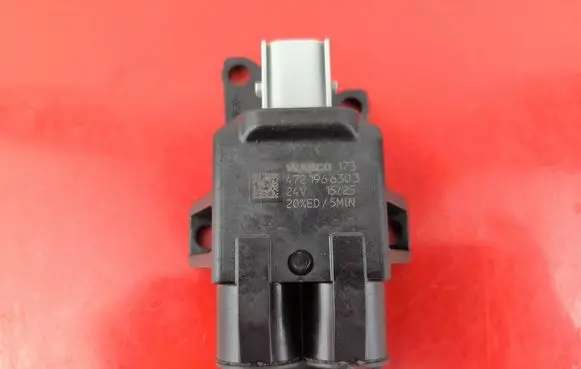 Mercedes-Benz Sprinter W907 W910 ABS rear brake sensor 4721966303