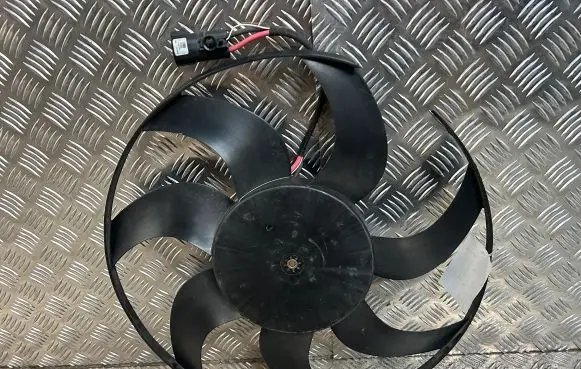 Volvo XC60 Electric radiator cooling fan 32249472