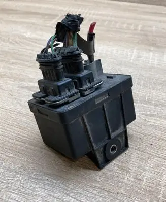 Fiat Croma Glow plug pre-heat relay 55193073