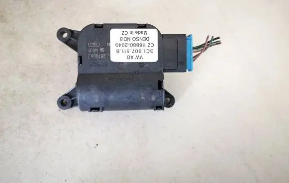Volkswagen Golf V Air flap motor/actuator 3c1907511b