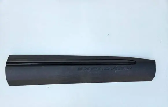 Ford Explorer VI Front door trim (molding) LB5B-S20848-BCW LB5B-S20848