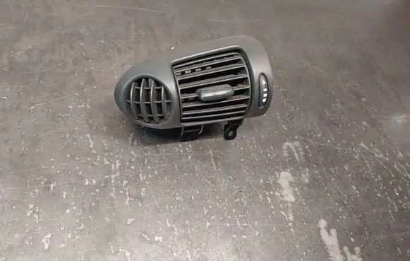 Mercedes-Benz C W203 Dashboard side air vent grill/cover trim 2038300154