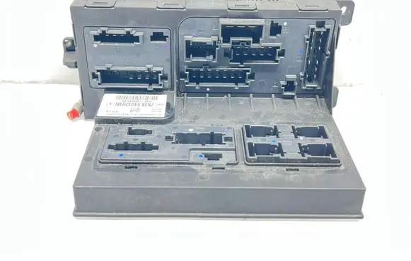 Mercedes-Benz E W211 Fuse module 0035455901