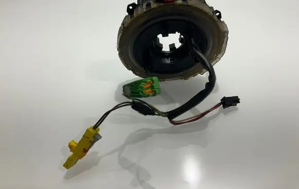Mercedes-Benz CLS C219 Airbag slip ring squib (SRS ring) A1714640518 1714640518