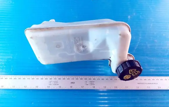 Ford Mondeo MK IV Brake fluid reservoir 03350890341