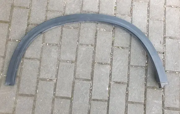 Suzuki Vitara (LY) Rear arch trim 7725154P0