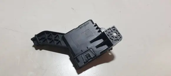 Toyota RAV 4 (XA40) Interior temperature sensor 8865042680 2774004951