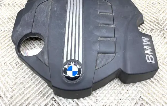 Engine cover (trim)