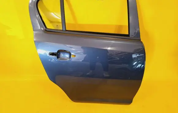 Rear door