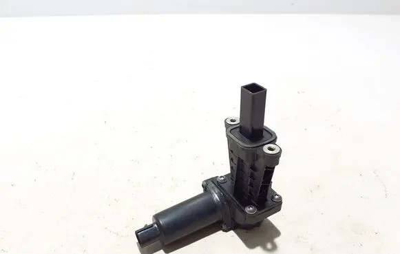 Ford Mach-E I Rear door soft close latching motor 