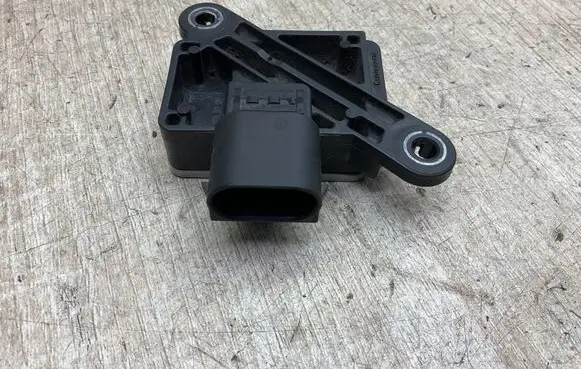 Mercedes-Benz B W245 Speed sensor (speedometer sensor) A0009056300