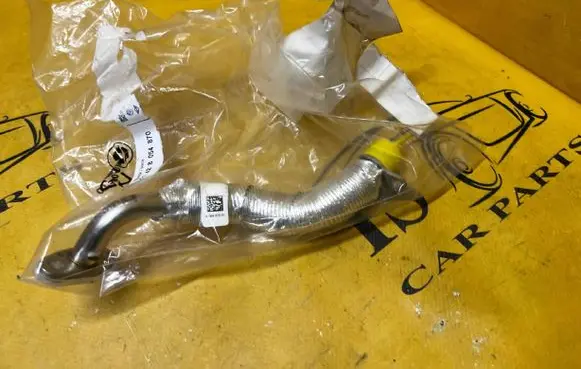 BMW X4M F98 Turbo turbocharger oiling pipe/hose 11428054870 8054870