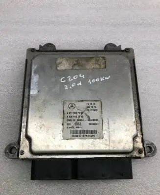 Mercedes-Benz C W204 Engine control unit/module A6519007500 28336101 A0064461540