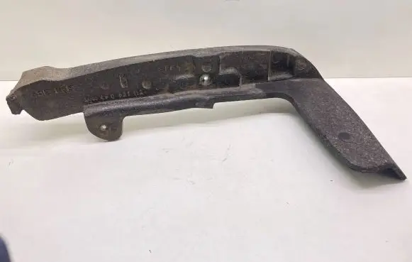 Audi A6 S6 C6 4F Fender foam support/seal 4F0821112