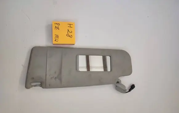 Volkswagen PASSAT B5 Sun visor 76541646