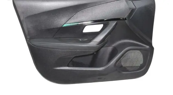 Peugeot 2008 II Front door card panel trim 98423697ZD