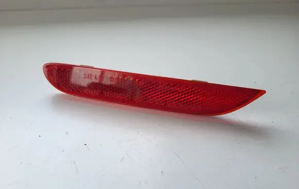 Nissan Qashqai Rear tail light reflector