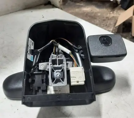 Alfa Romeo 159 Rear view mirror (interior) 9830105 001560549040