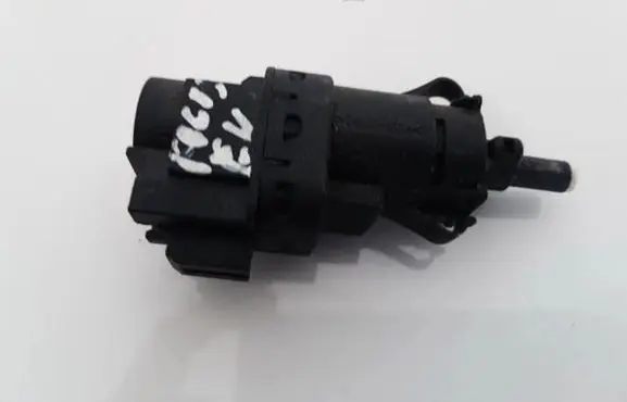 Brake pedal sensor switch
