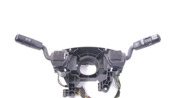Land Rover Discovery 3 - LR3 Indicator stalk 8H2213N064AA