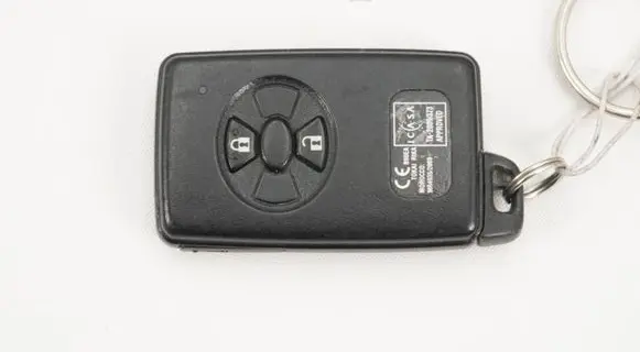 Toyota RAV 4 (XA30) Ignition key/card B90EA
