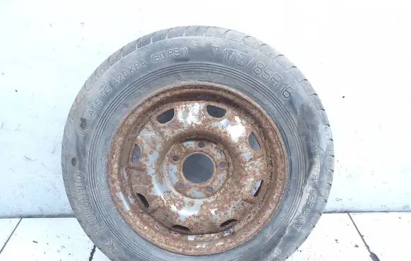 SsangYong Kyron R16 spare wheel 