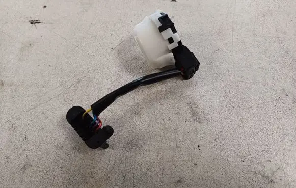 Skoda Octavia Mk2 (1Z) Ignition lock contact 1K0905865