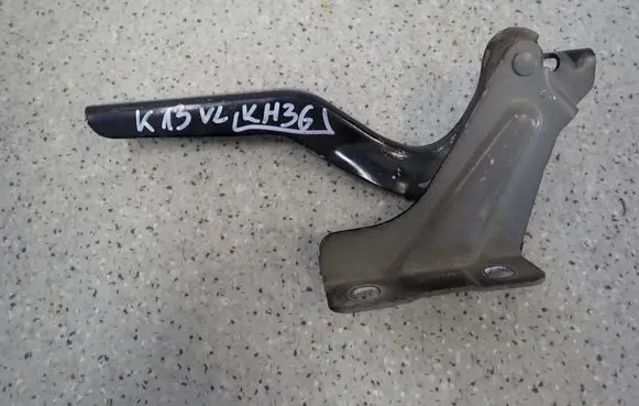 Nissan Micra Engine bonnet/hood hinges