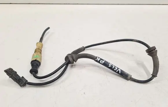 Renault Vel Satis ABS brake wheel speed sensor 8200084125