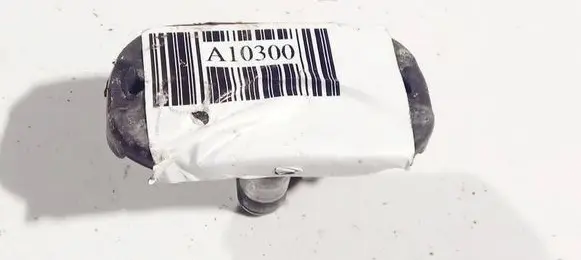 Volkswagen Polo IV 9N3 Front door lock loop/hook striker 