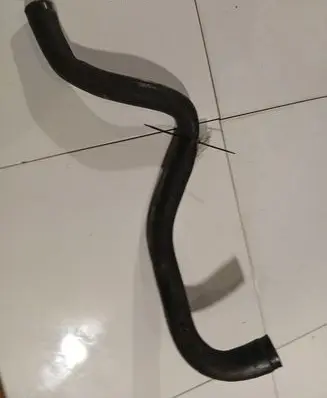 Ford Galaxy Intercooler hose/pipe
