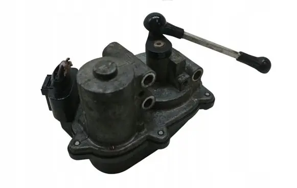 Seat Leon (1P) Intake manifold valve actuator/motor 06F133472B