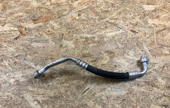 BMW i3 Air conditioning (A/C) pipe/hose 9335484