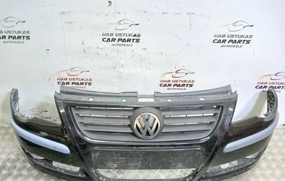Volkswagen Polo IV 9N3 Front bumper 