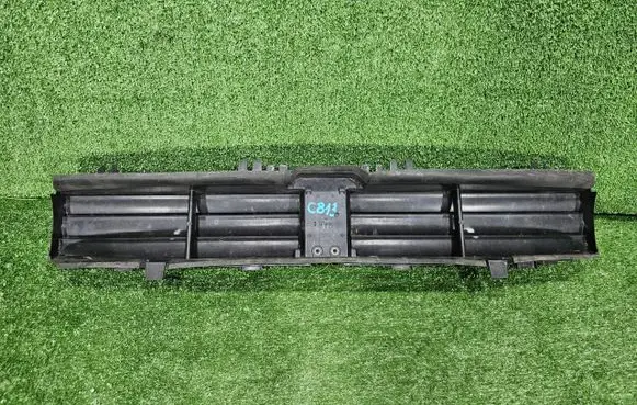 BMW 3 G20 G21 Radiator trim 5A22C64-01