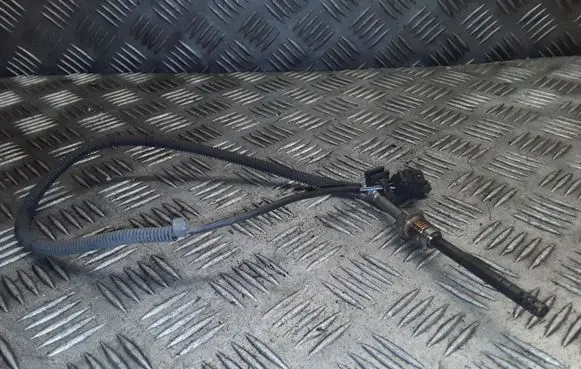 Mercedes-Benz Sprinter W906 Exhaust gas temperature sensor A0071539528