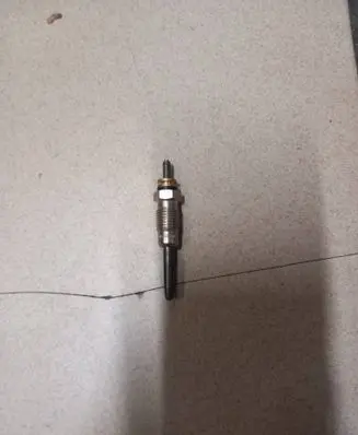 Renault Clio I Glow plug 0250202024 59624K ME201632