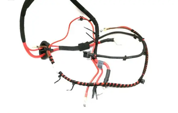 Audi Q7 4M Positive cable (battery) 4M0971225AT 4M2971478C