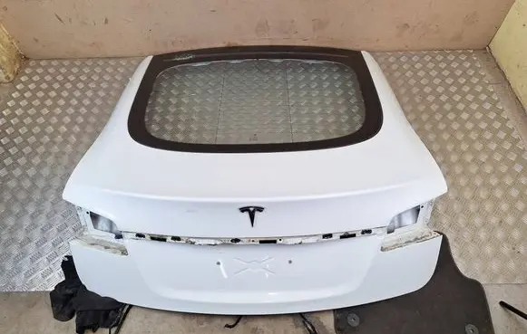 Tailgate/trunk/boot lid
