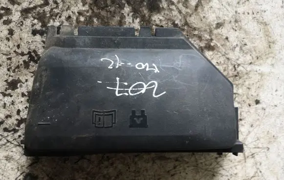 Ford Mondeo MK IV Fuse box cover 6G9T14A076AF