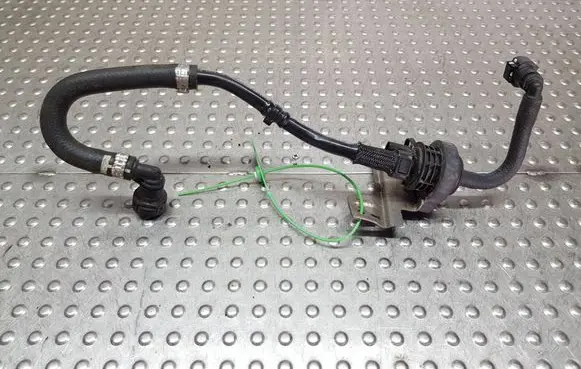 Mercedes-Benz A W177 Vacuum valve S26370812 A0004703700 A2054712000